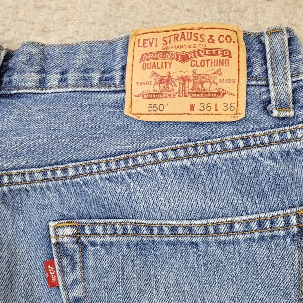 Levi's 550 Jeans Mens 36x34 (Tag 36x36) Blue Denim‎ Relaxed Straight Vintage Y2K